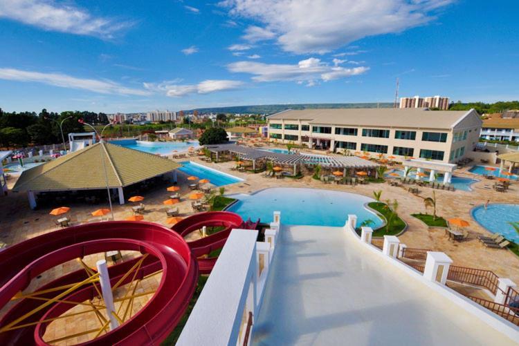 Thermas Lacqua Diroma Com Piscina De Ondas Gratis 24Horas Caldas Novas Eksteriør billede