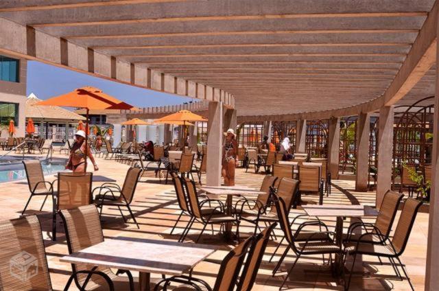 Thermas Lacqua Diroma Com Piscina De Ondas Gratis 24Horas Caldas Novas Eksteriør billede