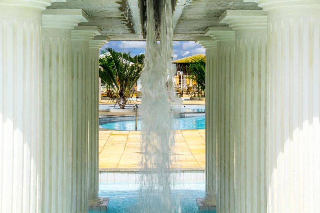 Thermas Lacqua Diroma Com Piscina De Ondas Gratis 24Horas Caldas Novas Eksteriør billede