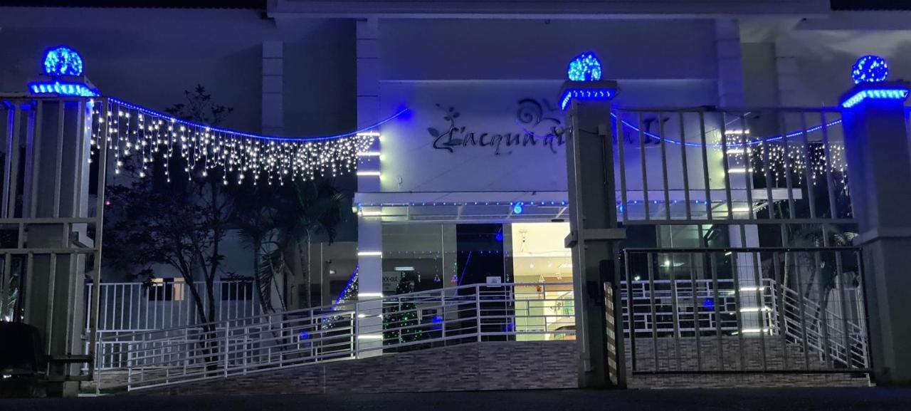 Thermas Lacqua Diroma Com Piscina De Ondas Gratis 24Horas Caldas Novas Eksteriør billede